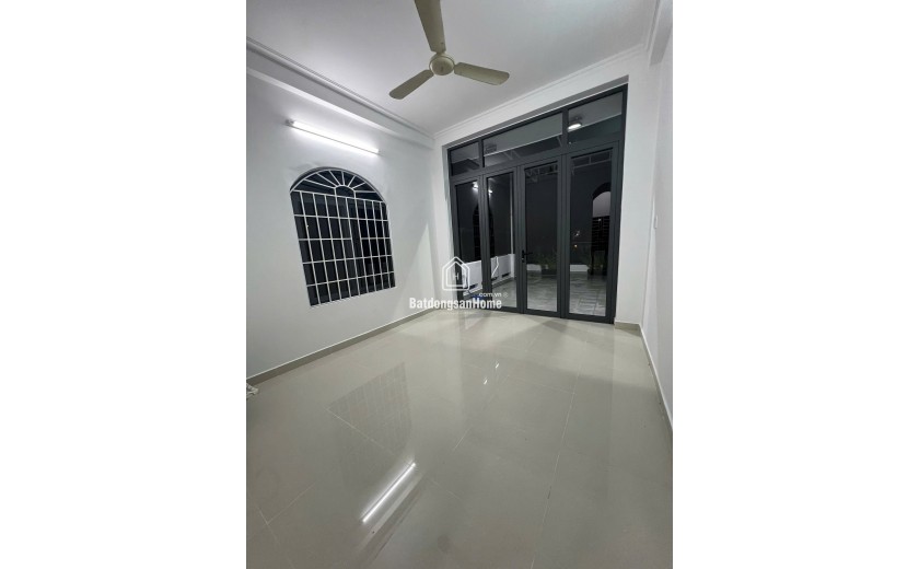 Nhà 5PN Trung Tâm Nha Trang – Đường Hồ Xuân Hương